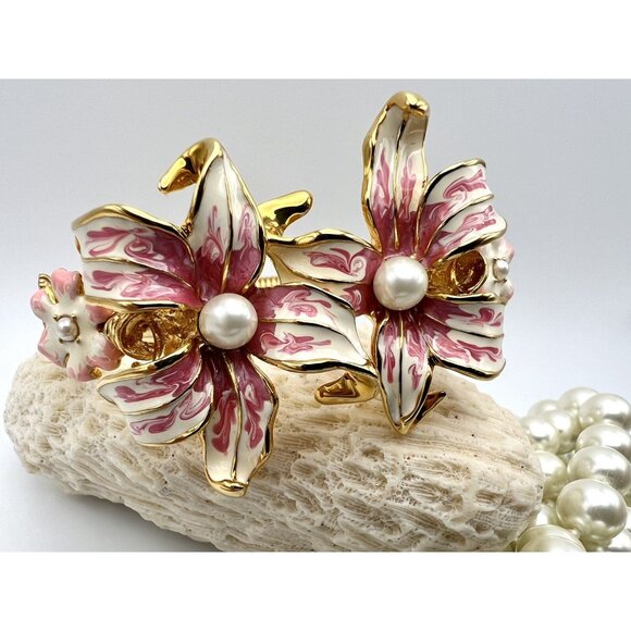 VTG KJL Kenneth Lane Bracelet Pink & White Enameled Flowers Pearls Gold Tone - Picture 15 of 15